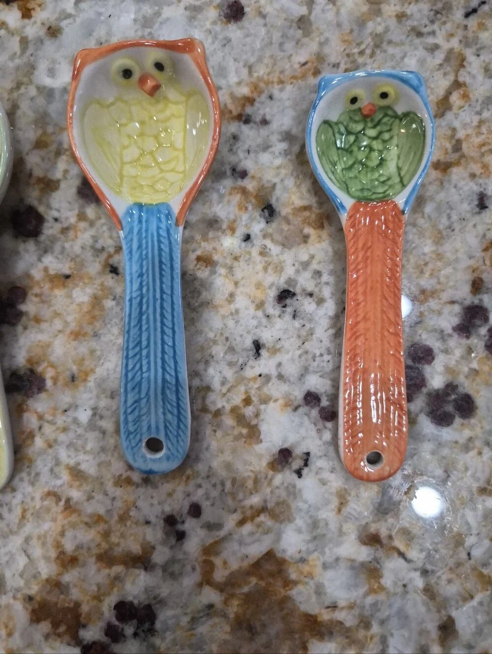 Pier 1 Imports Owl Hand Painted Stoneware Measuring Cups And Spoons Lot